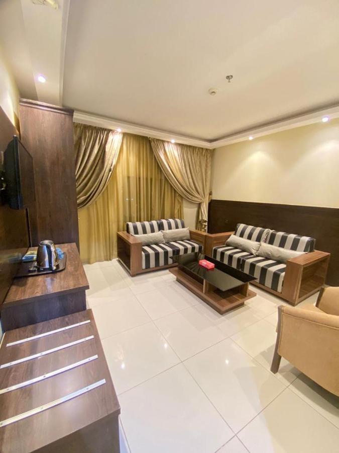 Snood Al Azama Hotel Mecca Exterior photo